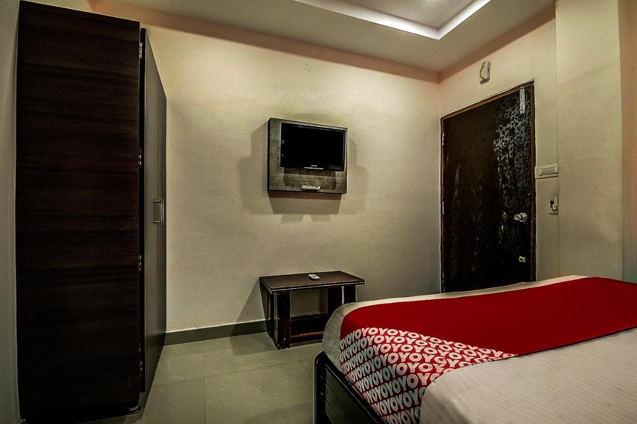Oyo 8929 Stay Siddhartha Residency Jalaripeta Luaran gambar
